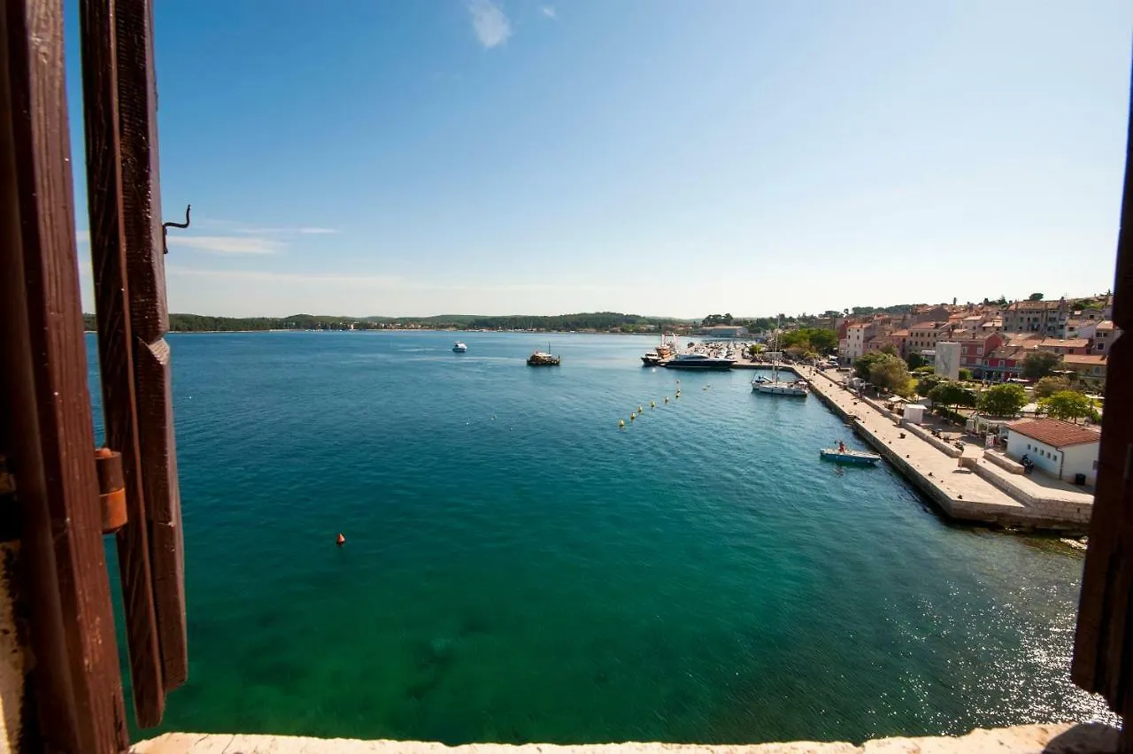 Apartment Studio First Row To The Sea Rovinj