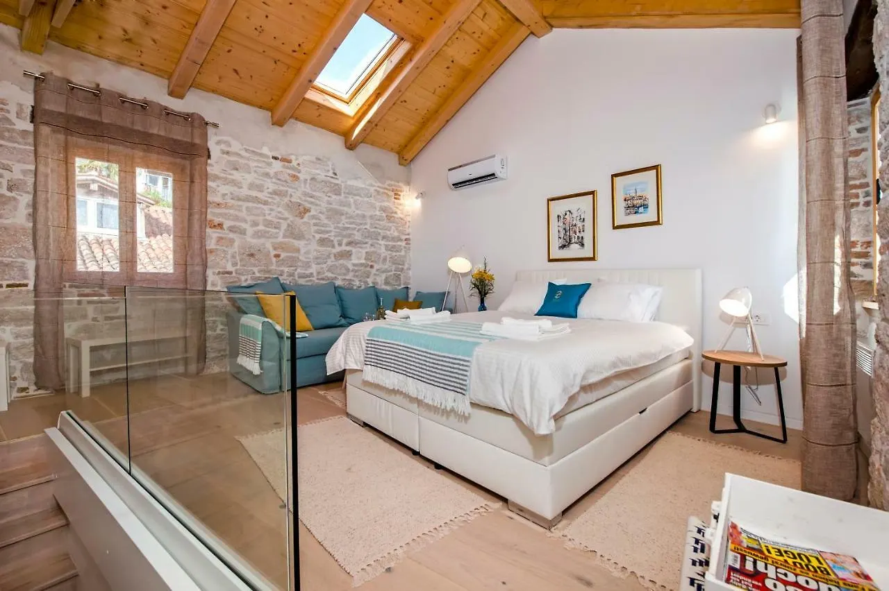 Studio First Row To The Sea Rovinj Apartment